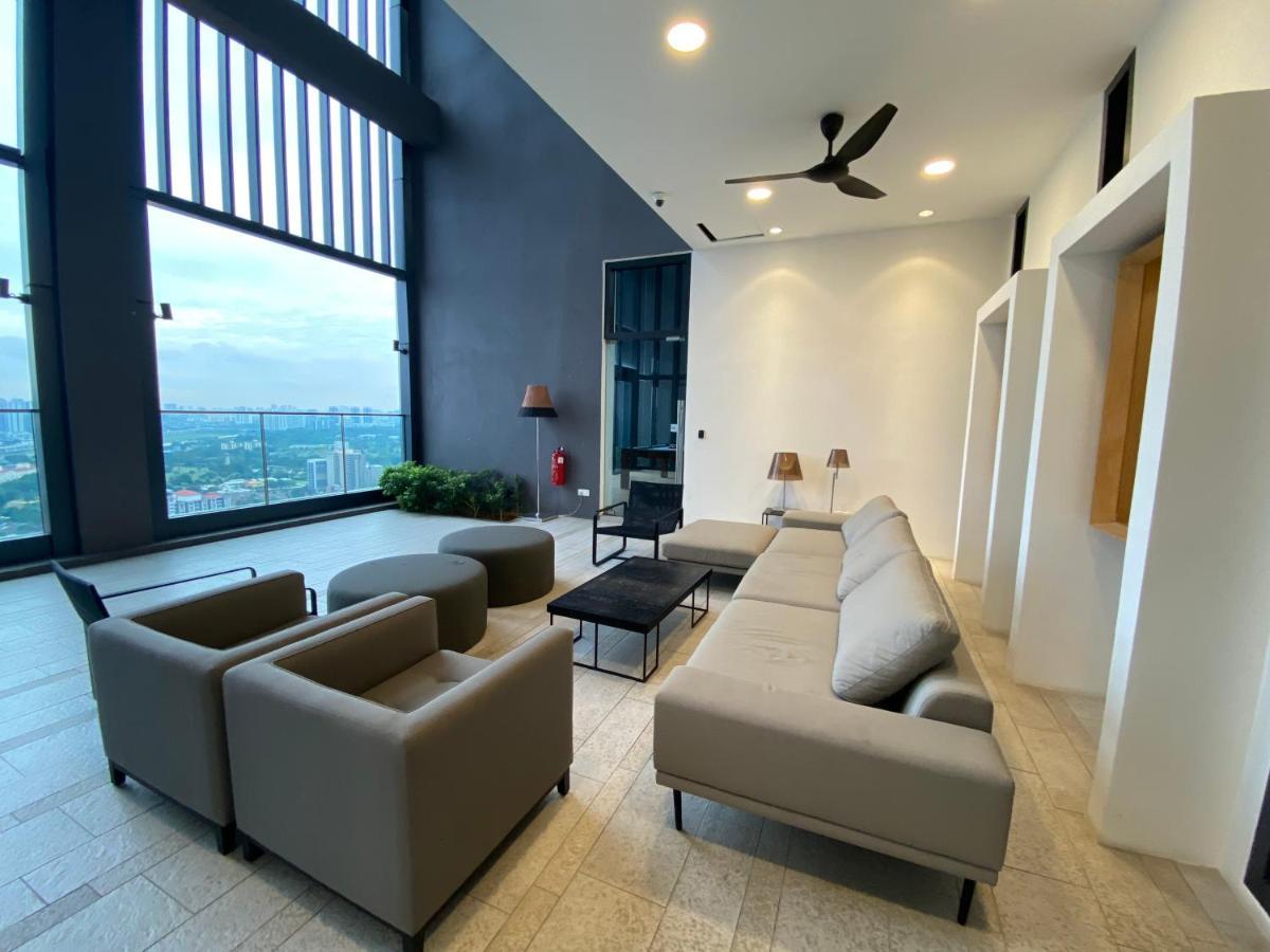 Apartment Infinity Pool Bukit Bintang Lalaport Bbcc Kuala Lumpur